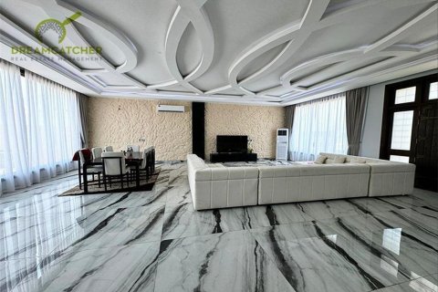 Villa til leie i Shamal Julphar, Ras Al Khaimah, Emiratene 4 soverom, 371.6 kvm Nr. 588393 - Foto 8
