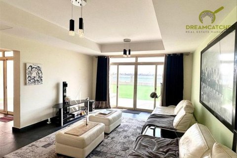 Villa zur Miete in Al Hamra Village, Ras Al Khaimah, VAE 5 Schlafzimmer, 626.5 m2 Nr. 588394 - Foto 9