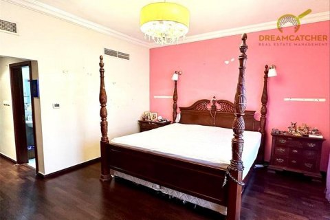Villa zur Miete in Al Hamra Village, Ras Al Khaimah, VAE 5 Schlafzimmer, 626.5 m2 Nr. 588394 - Foto 16