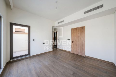 Villetta a schiera in vendita a Damac Lagoons, Dubai, EAU 4 camere da letto, 144 mq. № 741674 - foto 13