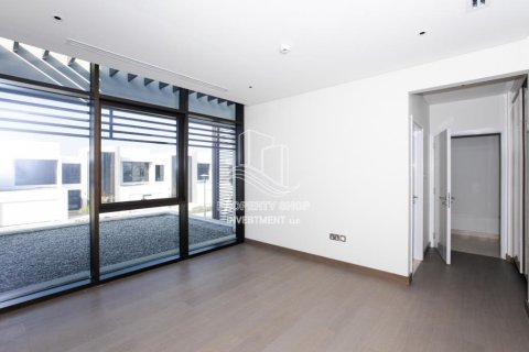טאונהאוס למכירה ב Saadiyat Island, Abu Dhabi, איחוד האמירויות 4 חדרי שינה, 627 מ"ר, מספר 717209 - תמונה 18