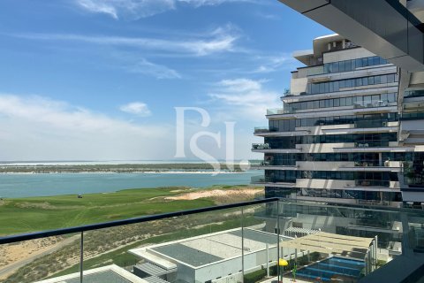 Apartmán na Yas Island, Abu Dhabi, SAE 3 spálne, 201 m2 č. 716994