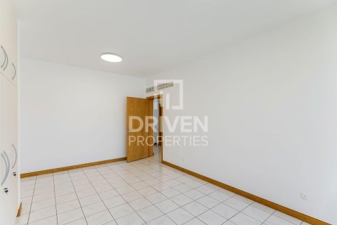 Umm Suqeim, Dubai, UAE의 임대용 빌라 침실 5개, 409제곱미터 번호 655285 - 사진 26