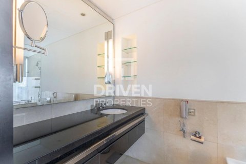 Apartamento para arrendamento em Dubai Marina, Dubai, EAU 1 quarto, 75 m2 № 655305 - foto 11