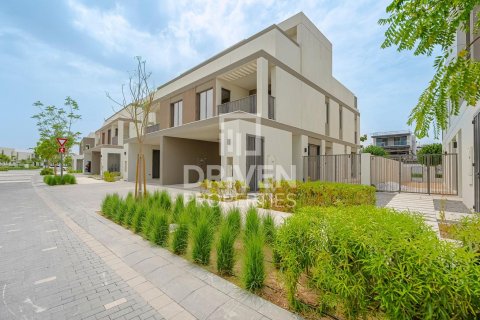 Rekkehus til leie i Tilal Al Ghaf, Dubai, Emiratene 5 soverom, 317 kvm Nr. 655288 - Foto 1