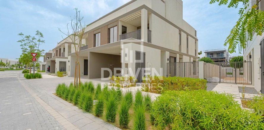 Rekkehus i Tilal Al Ghaf, Dubai, Emiratene 5 soverom, 317 kvm nr. 655288