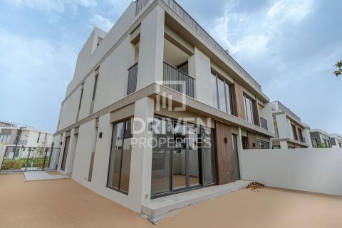 Rekkehus til leie i Tilal Al Ghaf, Dubai, Emiratene 5 soverom, 317 kvm Nr. 655288 - Foto 2