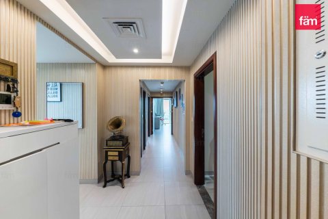 Apartamento para arrendamento em Al Kifaf, Dubai, EAU 2 quartos, 151.8 m2 № 703941 - foto 8