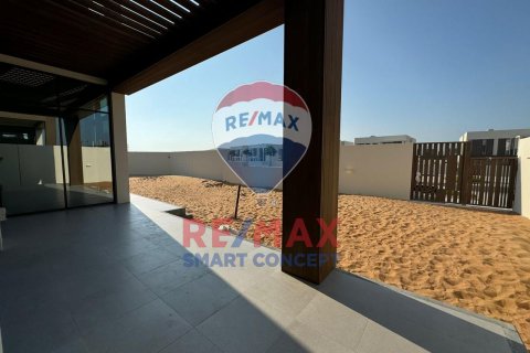 Vila v Abu Dhabi, SAE 4 ložnice, 994.3 m² Č.: 595695 - fotografie 3