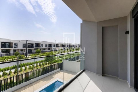 Villa en alquiler en Jebel Ali, Dubai, EAU 4 dormitorios, 763.48 m2 № 744807 - foto 25