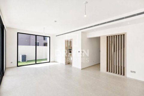 Villa en alquiler en Jebel Ali, Dubai, EAU 4 dormitorios, 763.48 m2 № 744807 - foto 3