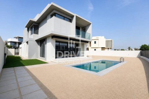 Jebel Ali、Dubai、UAEにあるヴィラ 4ベッドルーム、763.48 m2 No744807