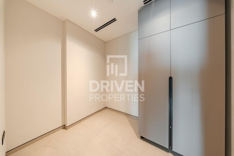 Apartment in Dubai, UAE 2 bedrooms, 163.88 sq.m. № 744802 - photo 7