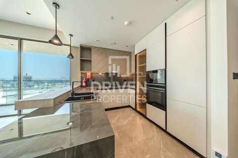 Apartment in Dubai, UAE 2 bedrooms, 163.88 sq.m. № 744802 - photo 8