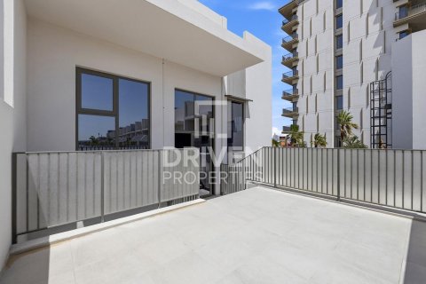 Townhouse in Mohammed Bin Rashid City, Dubai, UAE 4 bedrooms, 326.93 sq.m. № 744801 - photo 27