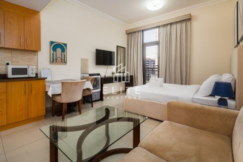 Apartment in Dubai, UAE 41 sq.m. № 619890 - photo 2