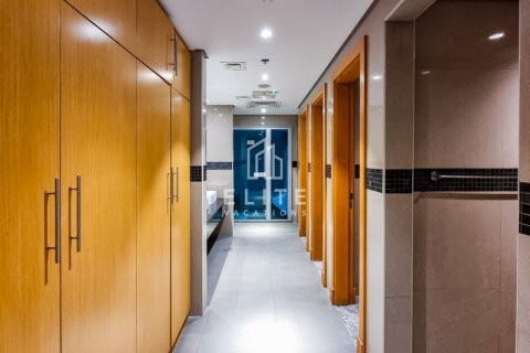 Apartment in Dubai, UAE 41 sq.m. № 619890 - photo 19