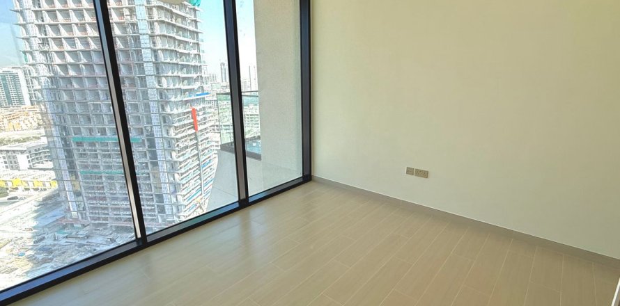 Appartement à Dubai, EAU: 1 chambre, 75 m2 № 660332
