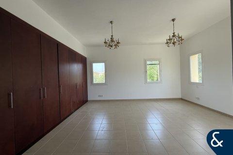 Müüa villa asukohaga Arabian Ranches, Dubai, AÜE: 4 magamistoaga, 186 m² Nr 666999 - pilt 10