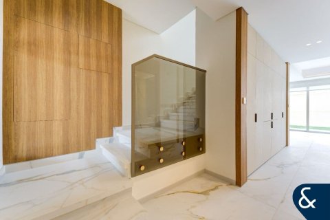 Villa para venda em Jumeirah Golf Estates, Dubai, EAU 3 quartos, 204 m2 № 666998 - foto 8