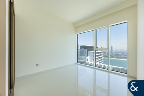 Huoneisto Dubai Harbour, Dubai, Arabiemiraatit 5 makuuhuonetta, 427 m2 № 666994 - kuva 28