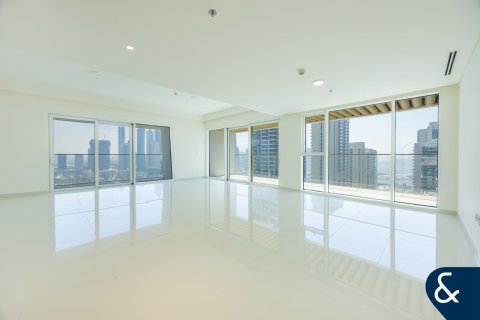 Huoneisto Dubai Harbour, Dubai, Arabiemiraatit 5 makuuhuonetta, 427 m2 № 666994 - kuva 2