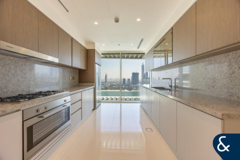 Huoneisto Dubai Harbour, Dubai, Arabiemiraatit 5 makuuhuonetta, 427 m2 № 666994 - kuva 5