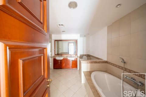 Apartament de închiriat în Palm Jumeirah, Dubai, EAU 3 dormitoare, 345.41 mp. №747781 - poză 16