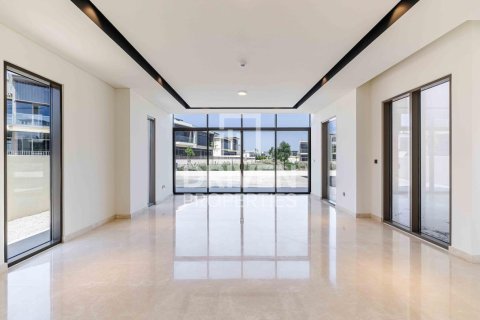 Villa till försäljning i Dubai Hills Estate, Dubai, UAE 4 sovrum, 677 kvm Nr. 652946 - fotografi 2