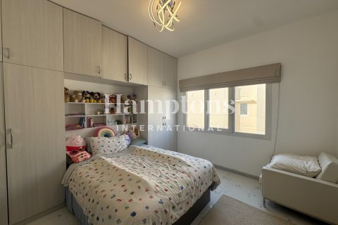 Vila v Meadows, Dubai, SAE 4 ložnice, 380.80939700 m² Č.: 590401 - fotografie 1