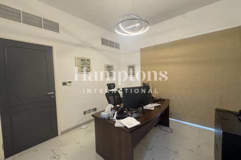 Vila v Meadows, Dubai, SAE 4 ložnice, 380.80939700 m² Č.: 590401 - fotografie 5