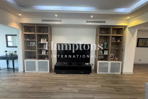 Vila v Meadows, Dubai, SAE 4 ložnice, 380.80939700 m² Č.: 590401 - fotografie 8