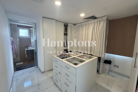Vila v Meadows, Dubai, SAE 4 ložnice, 380.80939700 m² Č.: 590401 - fotografie 16