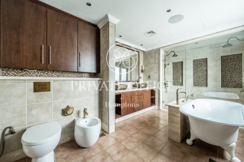 Üürile anda villa asukohaga Jumeirah Golf Estates, Dubai, AÜE: 5 magamistoaga, 690.45509600 m² Nr 590402 - pilt 28