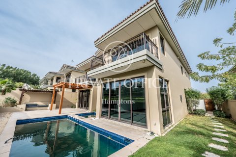 Üürile anda villa asukohaga Jumeirah Golf Estates, Dubai, AÜE: 5 magamistoaga, 690.45509600 m² Nr 590402 - pilt 2