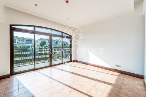 Üürile anda villa asukohaga Jumeirah Golf Estates, Dubai, AÜE: 5 magamistoaga, 690.45509600 m² Nr 590402 - pilt 21