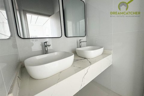 Vila v Al Qusaidat, Ras Al Khaimah, SAE 5 ložnice, 650.1 m² Č.: 588461 - fotografie 23