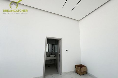 Vila v Al Qusaidat, Ras Al Khaimah, SAE 5 ložnice, 650.1 m² Č.: 588461 - fotografie 11