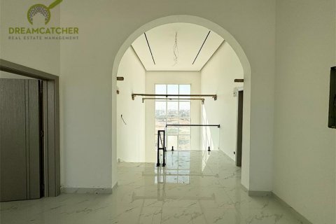 Vila v Al Qusaidat, Ras Al Khaimah, SAE 5 ložnice, 650.1 m² Č.: 588461 - fotografie 5