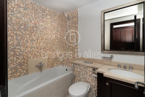 Apartament në Old Town, Dubai, Emiratet e Bashkuara Arabe 1 dhomë gjumi, 87 m2. № 726154 - Foto 13