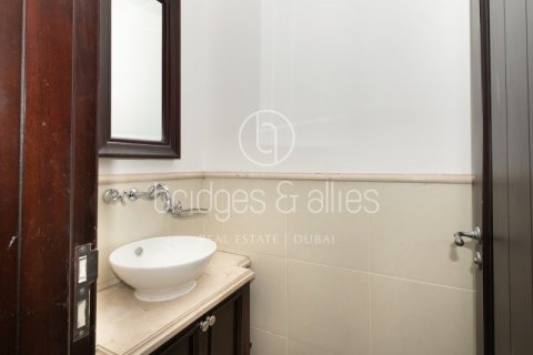 Apartament në Old Town, Dubai, Emiratet e Bashkuara Arabe 1 dhomë gjumi, 87 m2. № 726154 - Foto 14