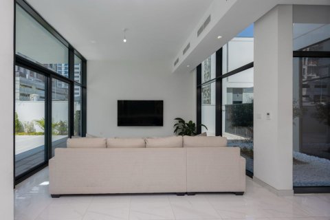 Villa zur Miete in Al Furjan, Dubai, VAE 4 Schlafzimmer, 52 m2 Nr. 726151 - Foto 4