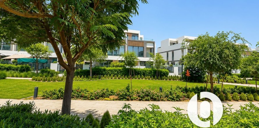 Villa i Tilal Al Ghaf, Dubai, UAE 4 soveværelser, 317 kvm № 726153