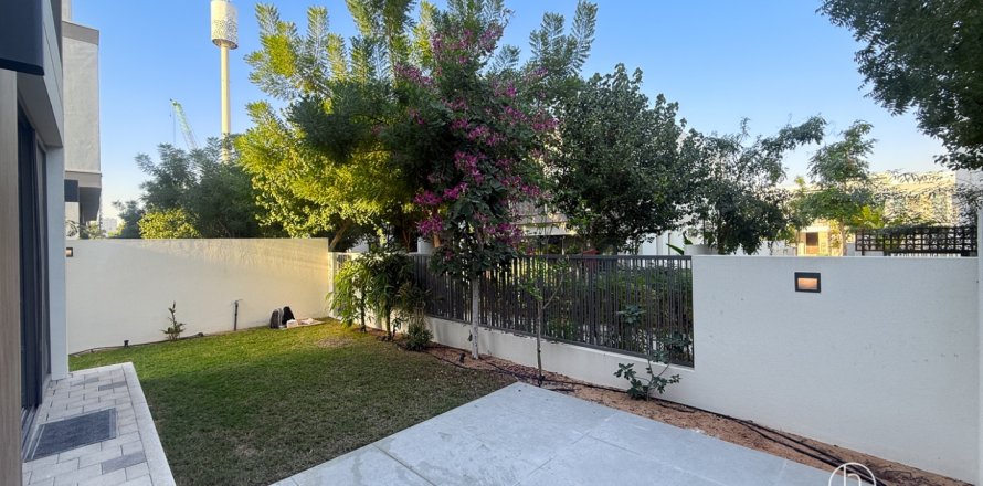 Vila u gradu Tilal Al Ghaf, Dubai, UAE 4 spavaće sobe, 317 m2 Br. 726152