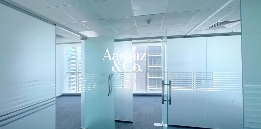Büroraum in Business Bay, Dubai, VAE: 64 m2 Nr. 726150
