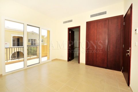 Arabian Ranches 2, Dubai, संयुक्त अरब अमीरात में टाउनहाउस, 2 बेडरूम, 202.807 वर्ग मीटर, संख्या 722709 - फ़ोटो 12