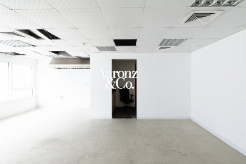 Büroraum in Al Quoz, Dubai, VAE: 106 m2 Nr. 739080