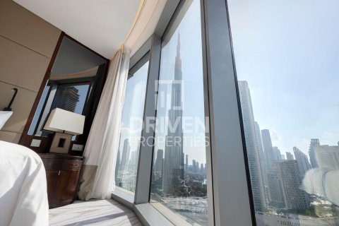 Apartment in Downtown Dubai (Downtown Burj Dubai), Dubai, UAE 3 bedrooms, 187.76 sq.m. № 768151 - photo 21