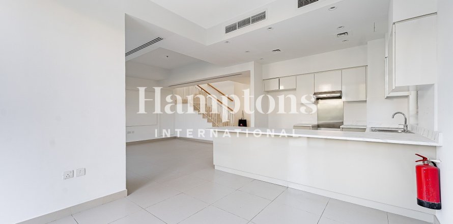 Stadthaus in Dubai Hills Estate, Dubai, VAE: 5 Schlafzimmer, 277.13 m2 Nr. 691884