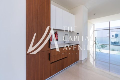 Вилла Абу-Даби, БАӘ-да 4 жатын бөлмелер, 336.96 м² № 741266 - фото 4